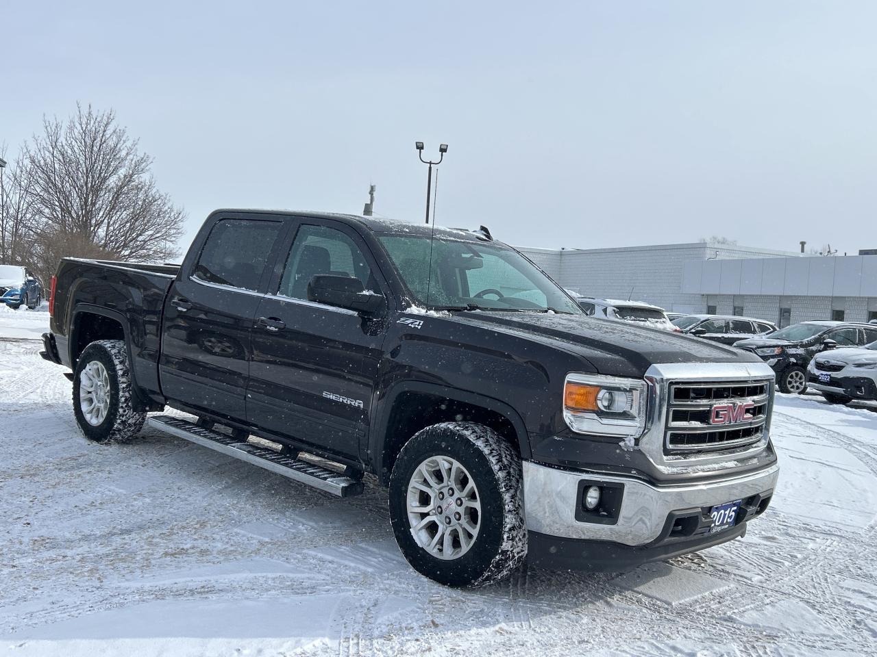 2015 GMC Sierra 1500 SLE 5.3L 4x4 REMOTE START CALL NAPANEE613-354-2100 Photo