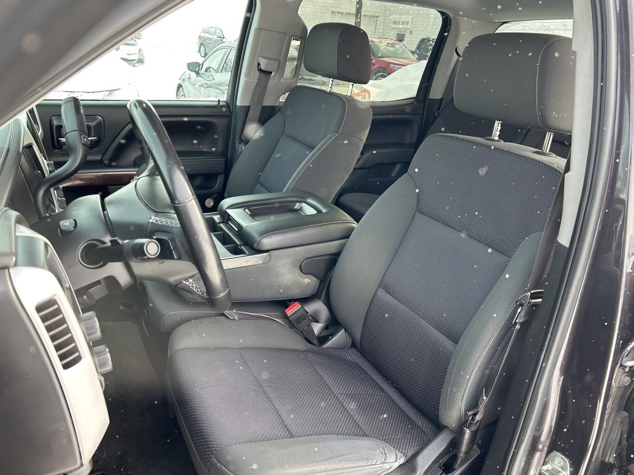 2015 GMC Sierra 1500 SLE 5.3L 4x4 REMOTE START CALL NAPANEE613-354-2100 Photo