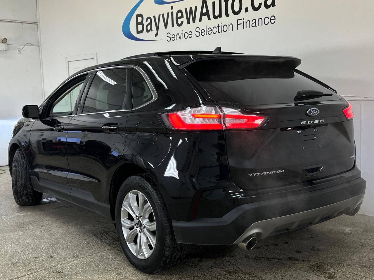 2024 Ford Edge TITANIUM 4DR ALL-WHEEL DRIVE Photo