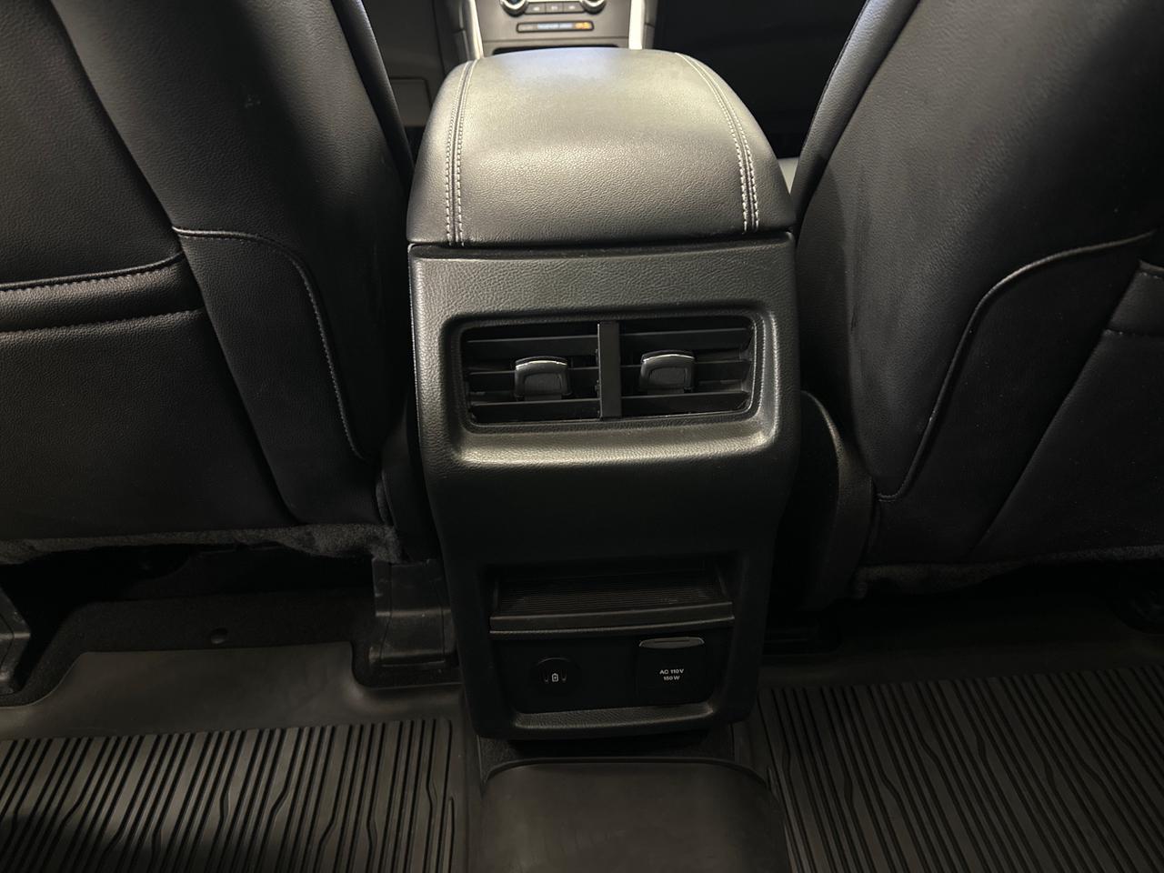 2024 Ford Edge TITANIUM 4DR ALL-WHEEL DRIVE Photo