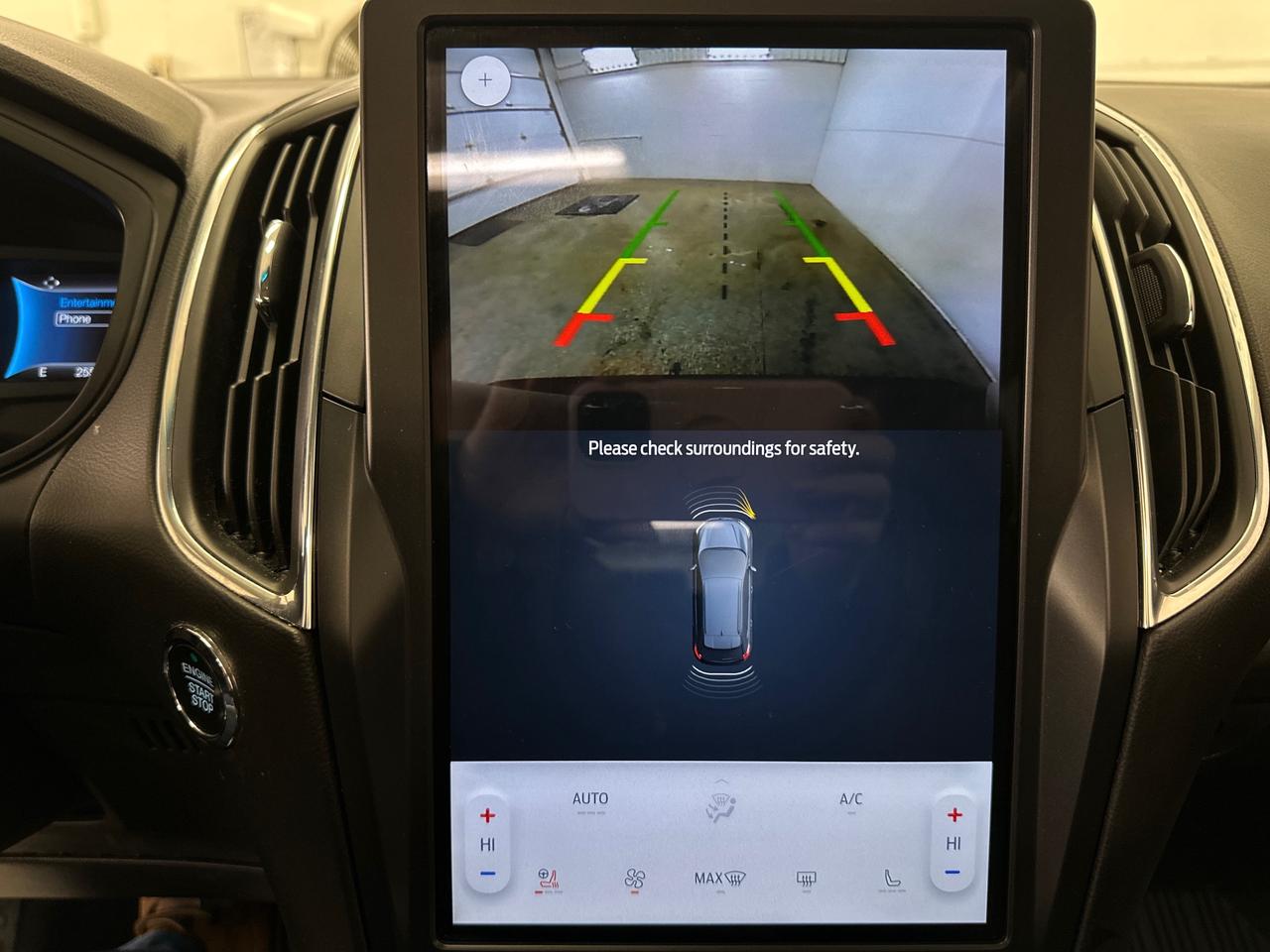 2024 Ford Edge TITANIUM 4DR ALL-WHEEL DRIVE Photo