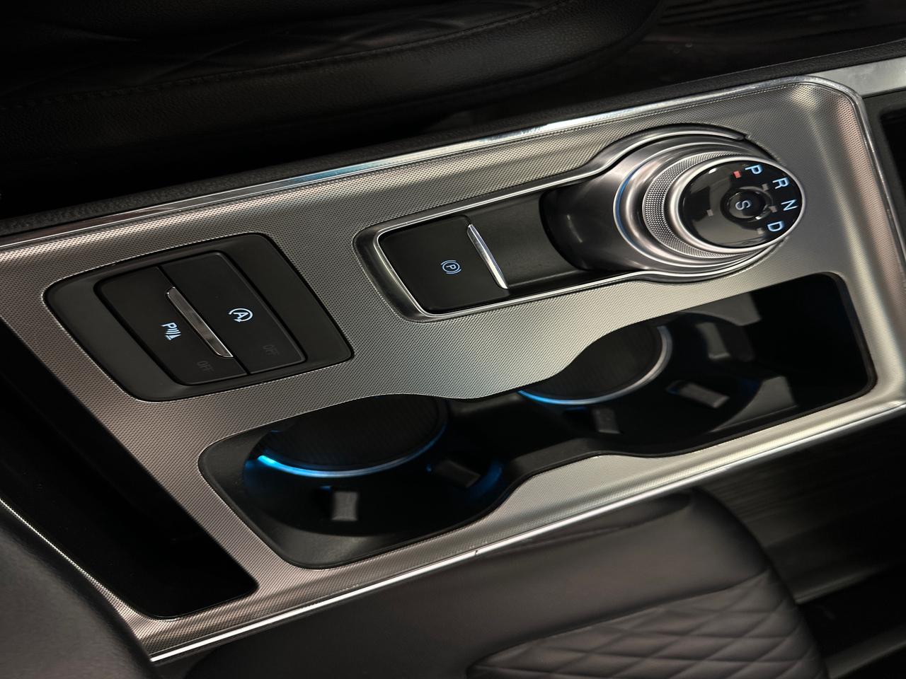 2024 Ford Edge TITANIUM 4DR ALL-WHEEL DRIVE Photo