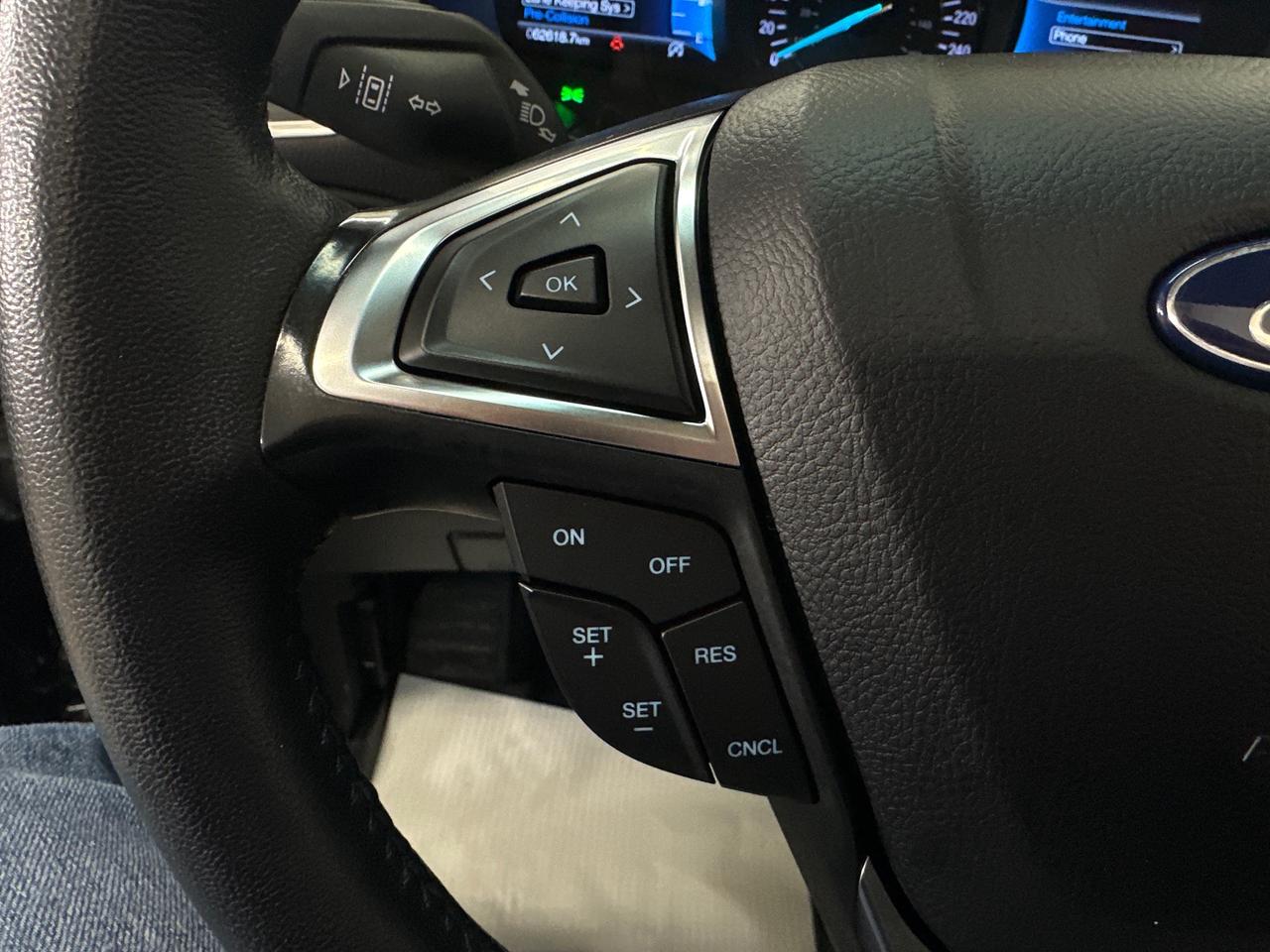 2024 Ford Edge TITANIUM 4DR ALL-WHEEL DRIVE Photo