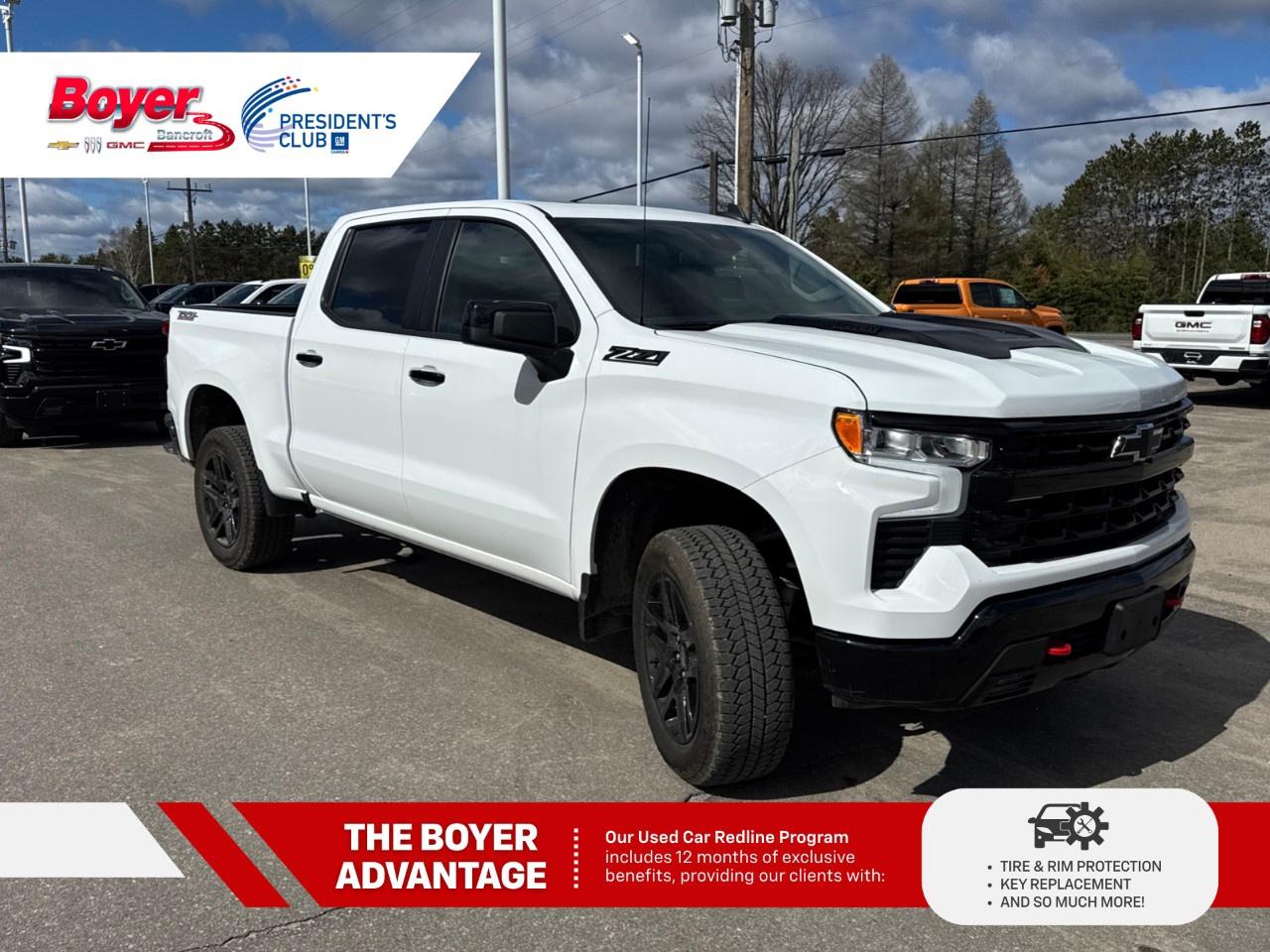2025 Chevrolet Silverado 1500 Crew Cab Short Box 4-Wheel Drive LT Trail Boss Photo2