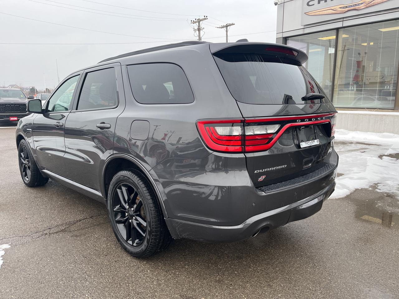 2025 Dodge Durango R-T AWD 5.7L HEMI V8 *SUNROOF *NAVI *LEATHER Photo4