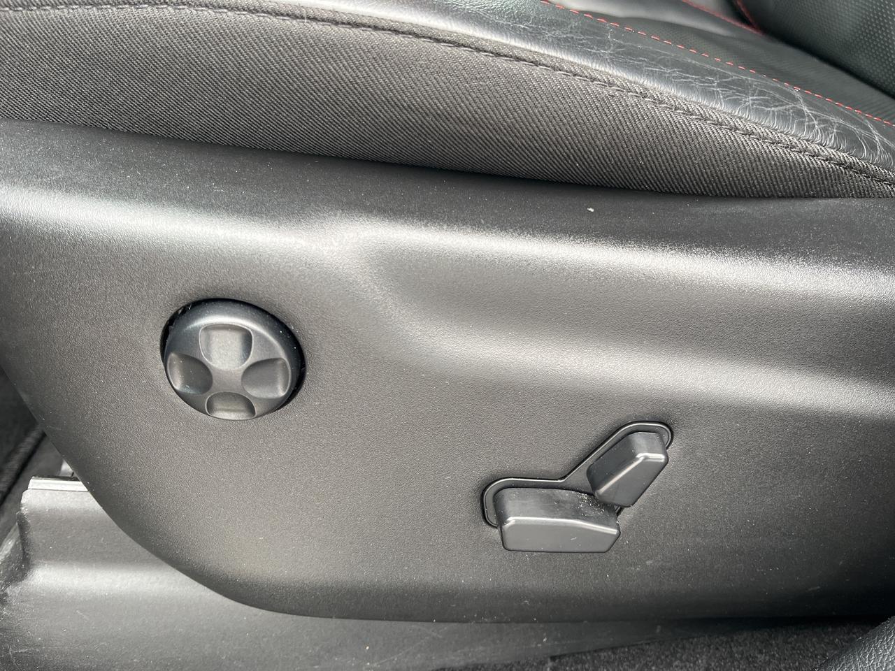 2025 Dodge Durango R-T AWD 5.7L HEMI V8 *SUNROOF *NAVI *LEATHER Photo