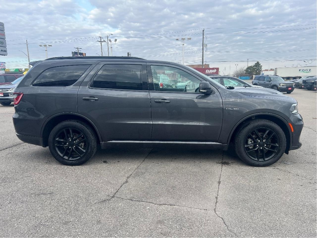 2025 Dodge Durango R-T AWD 5.7L HEMI V8 *SUNROOF *NAVI *LEATHER Photo