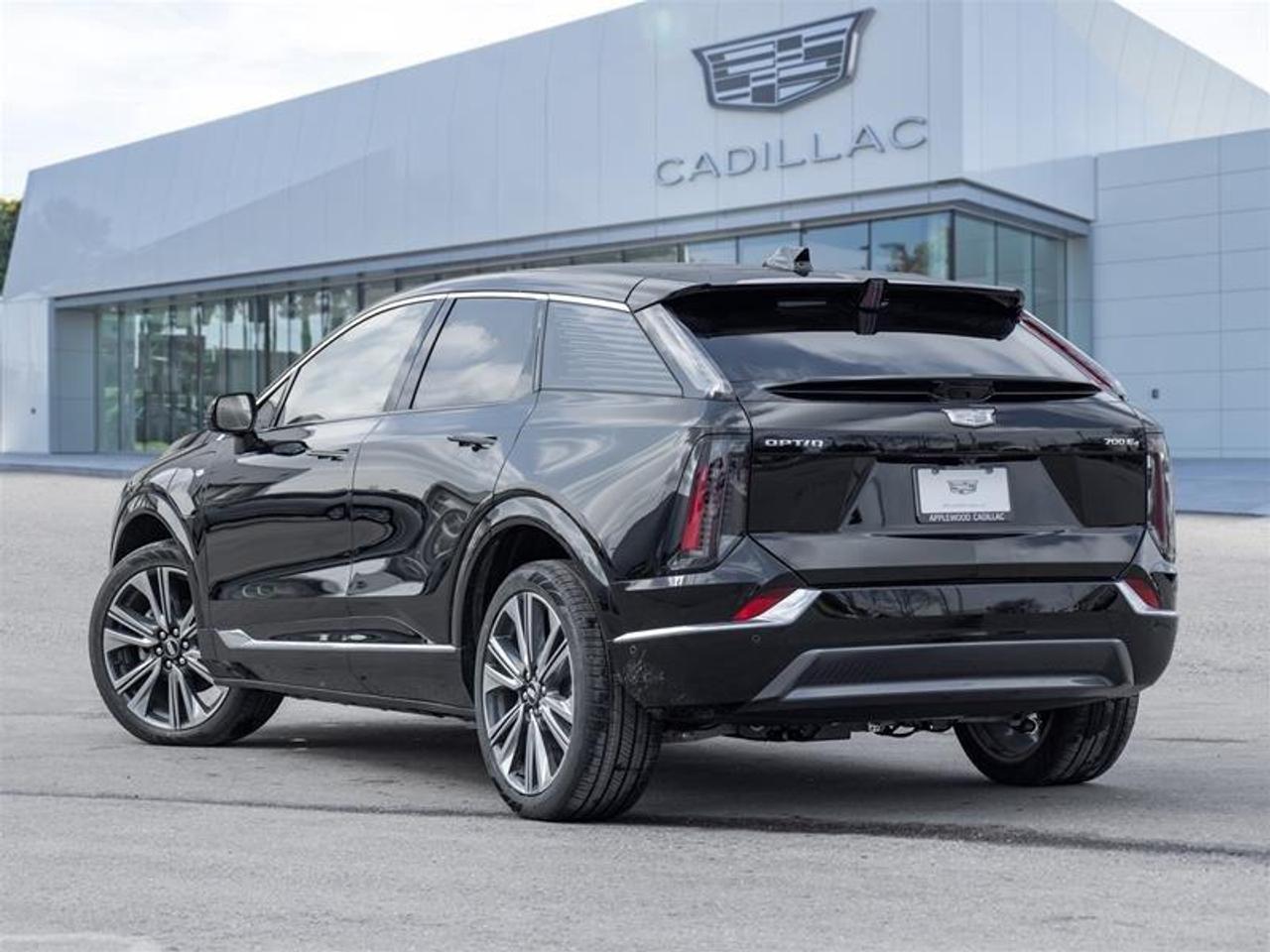 2026 Cadillac OPTIQ Premium Luxury 4dr Photo