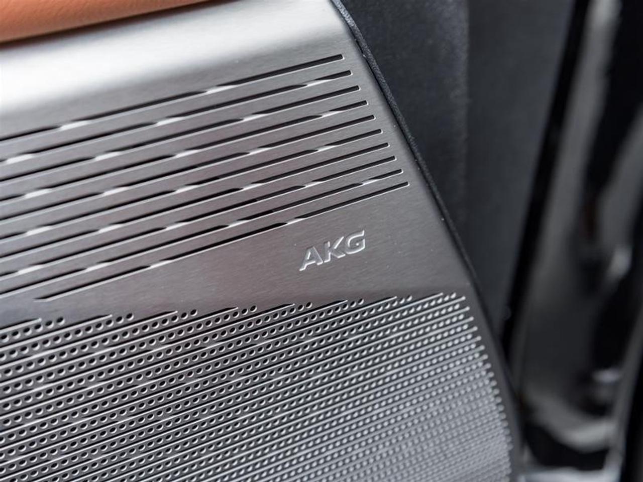 2026 Cadillac OPTIQ Premium Luxury 4dr Photo