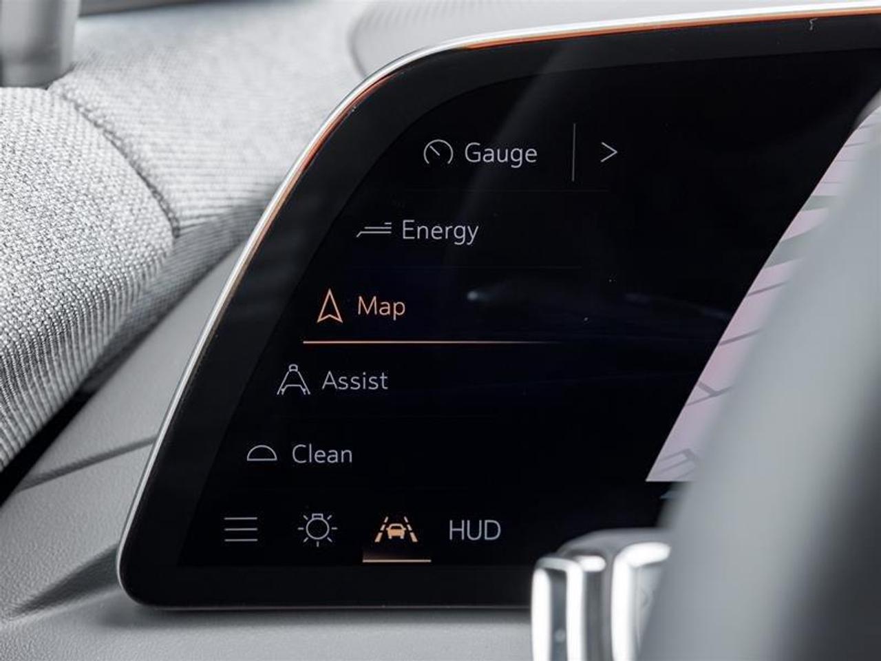 2026 Cadillac OPTIQ Premium Luxury 4dr Photo