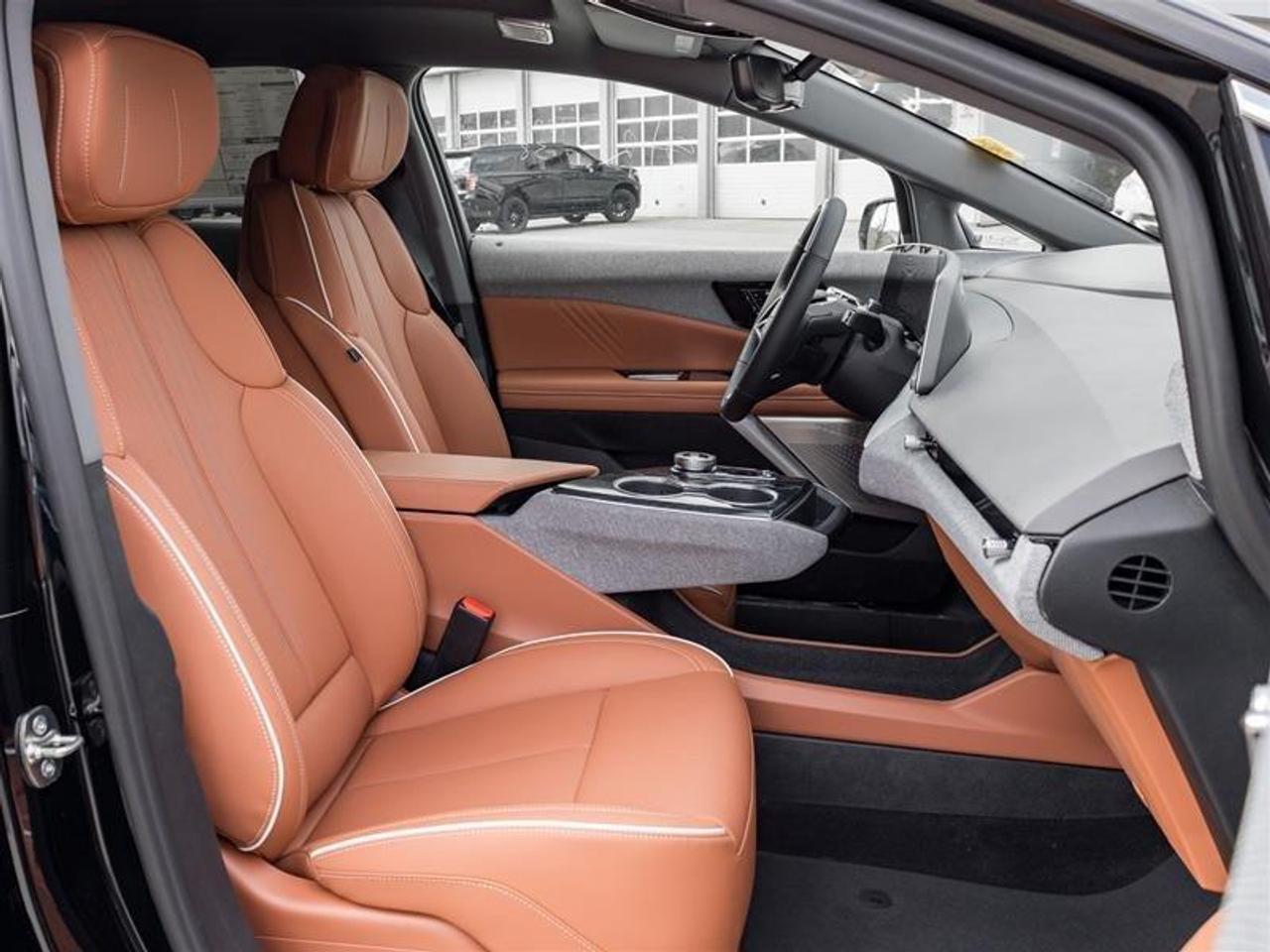 2026 Cadillac OPTIQ Premium Luxury 4dr Photo