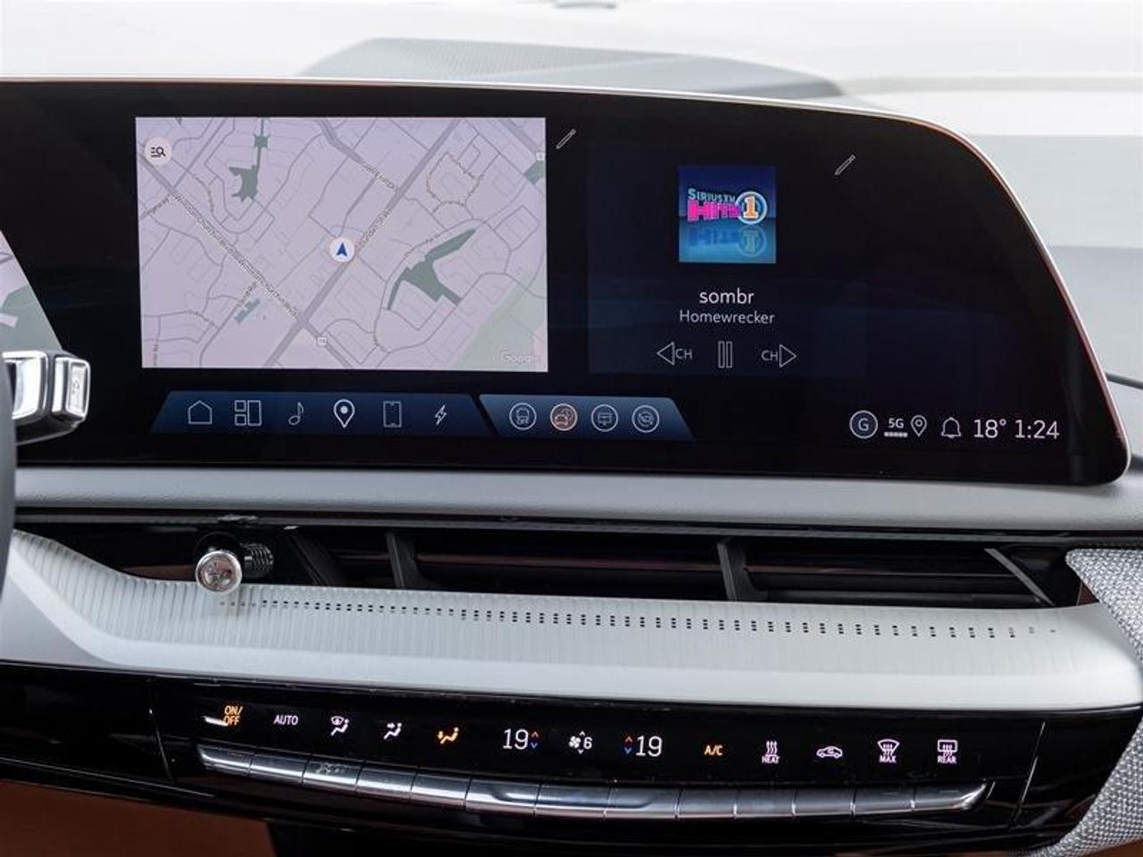 2026 Cadillac OPTIQ Premium Luxury 4dr Photo