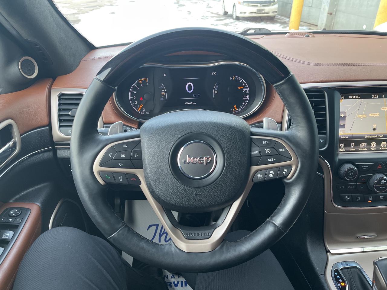 2017 Jeep Grand Cherokee Summit 4x4 HEMI V8 *NAVI *SUNROOF *LTHR *TOW Photo