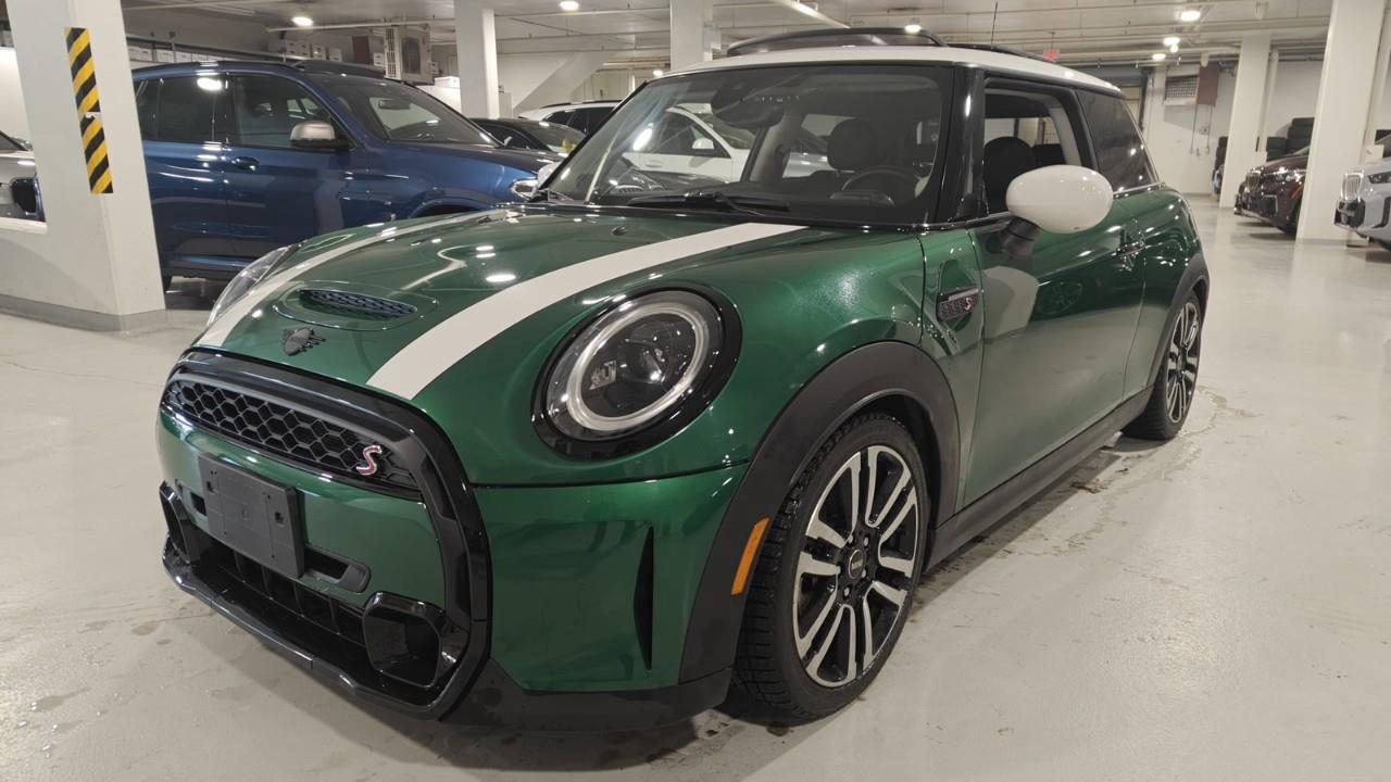 2022 MINI 3 Door Cooper S 2dr Hatchback Photo2