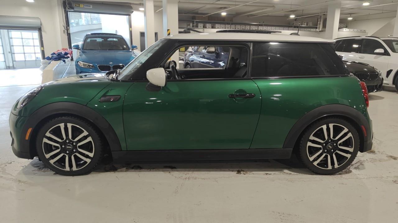 2022 MINI 3 Door Cooper S 2dr Hatchback Photo