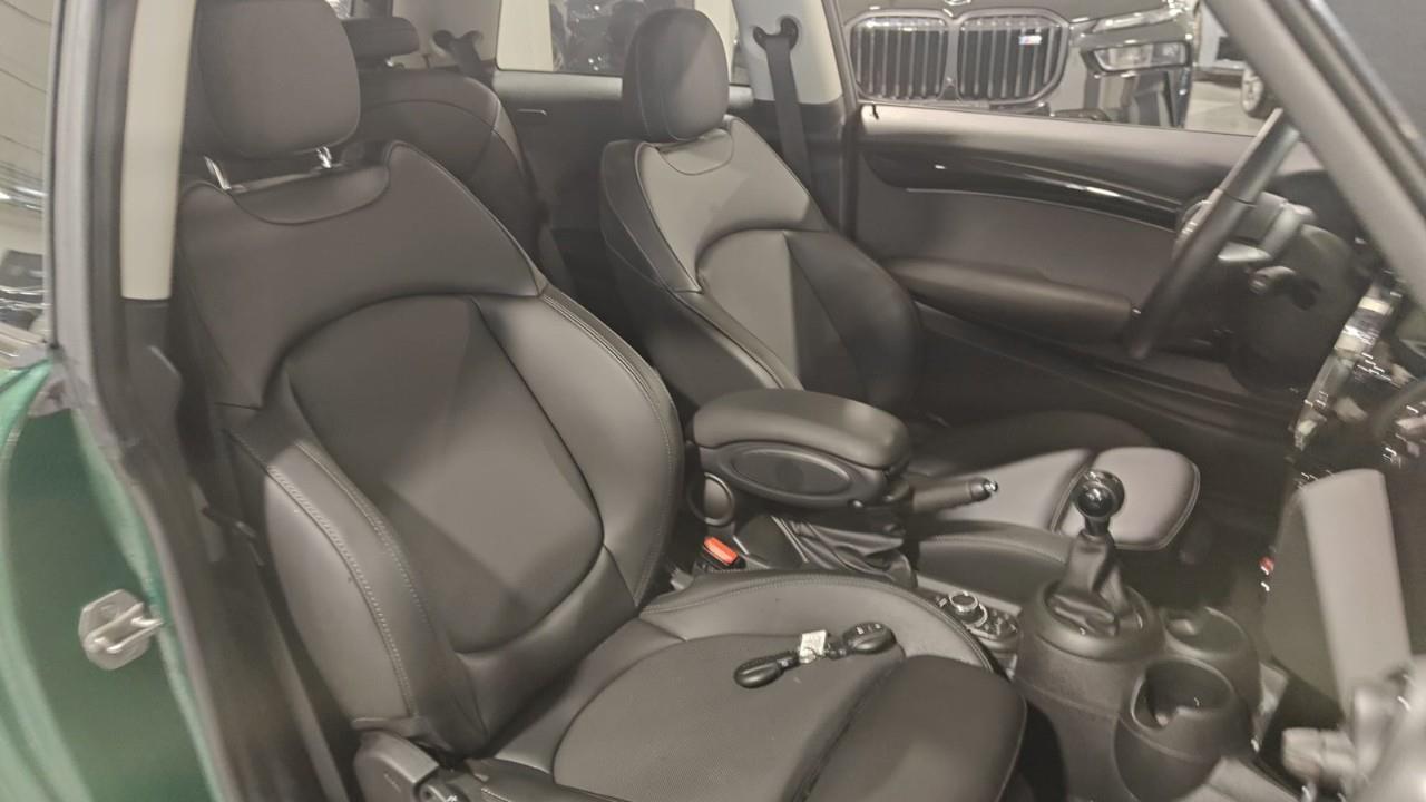 2022 MINI 3 Door Cooper S 2dr Hatchback Photo