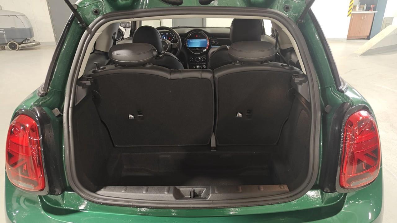 2022 MINI 3 Door Cooper S 2dr Hatchback Photo