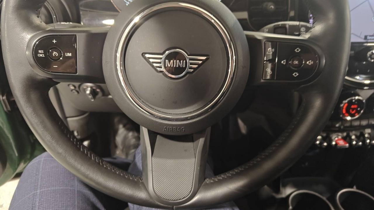 2022 MINI 3 Door Cooper S 2dr Hatchback Photo