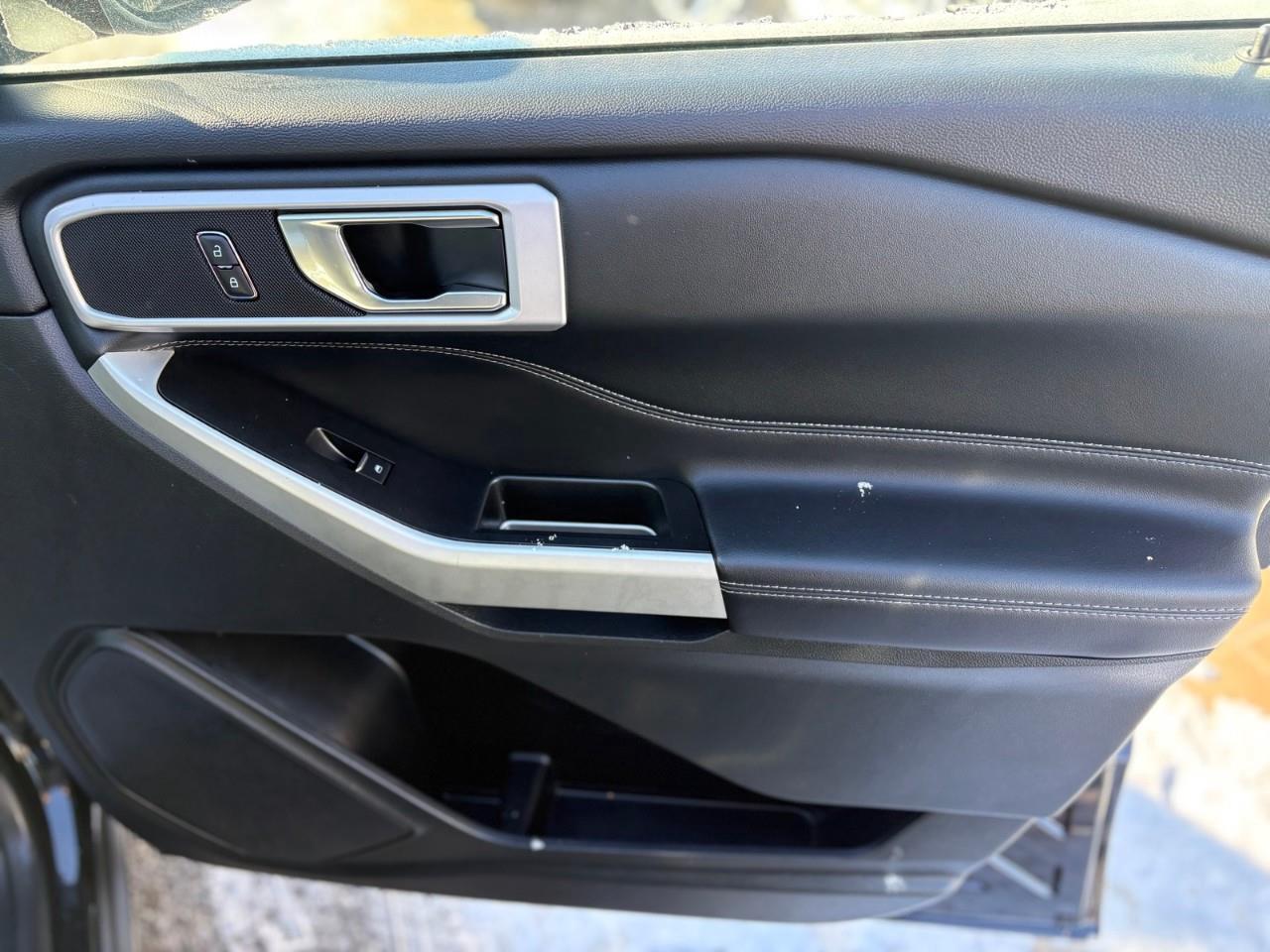 2021 Ford Explorer XLT 4DR 4X4 Photo