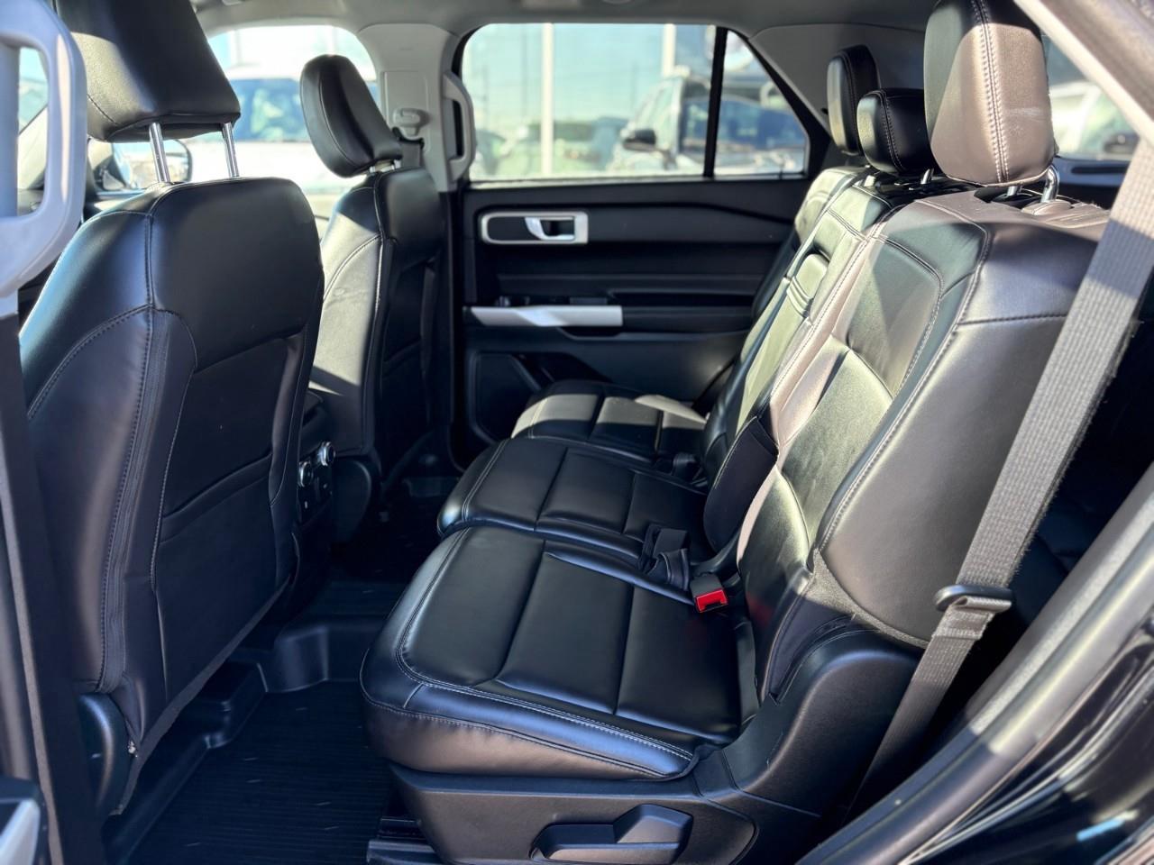 2021 Ford Explorer XLT 4DR 4X4 Photo