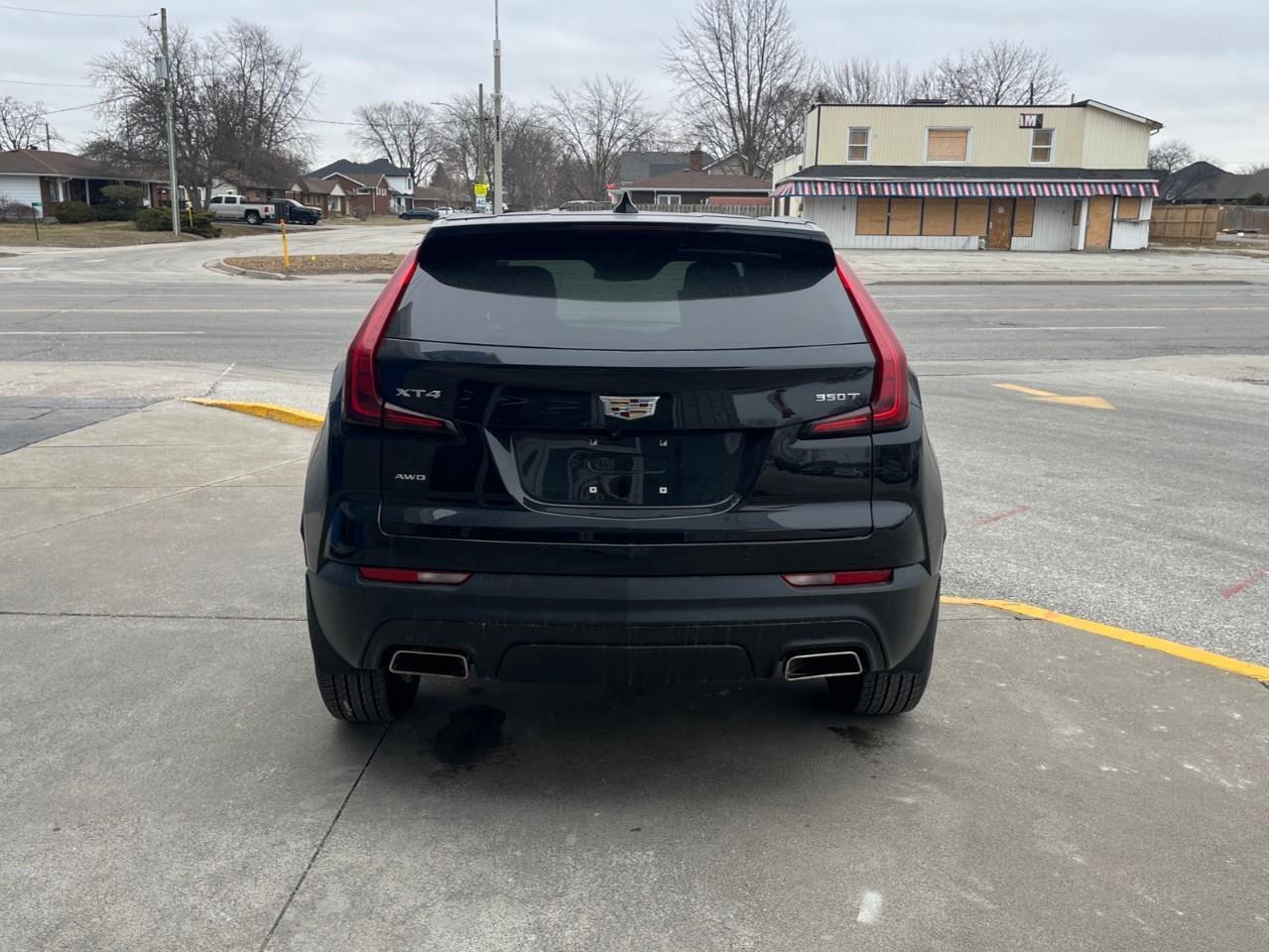 2022 Cadillac XT4 Luxury One owner trade! Photo