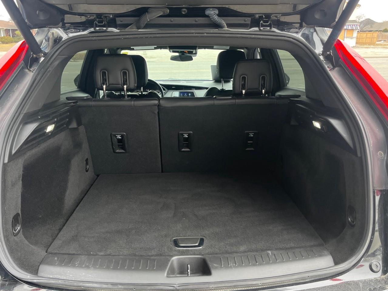 2022 Cadillac XT4 Luxury One owner trade! Photo