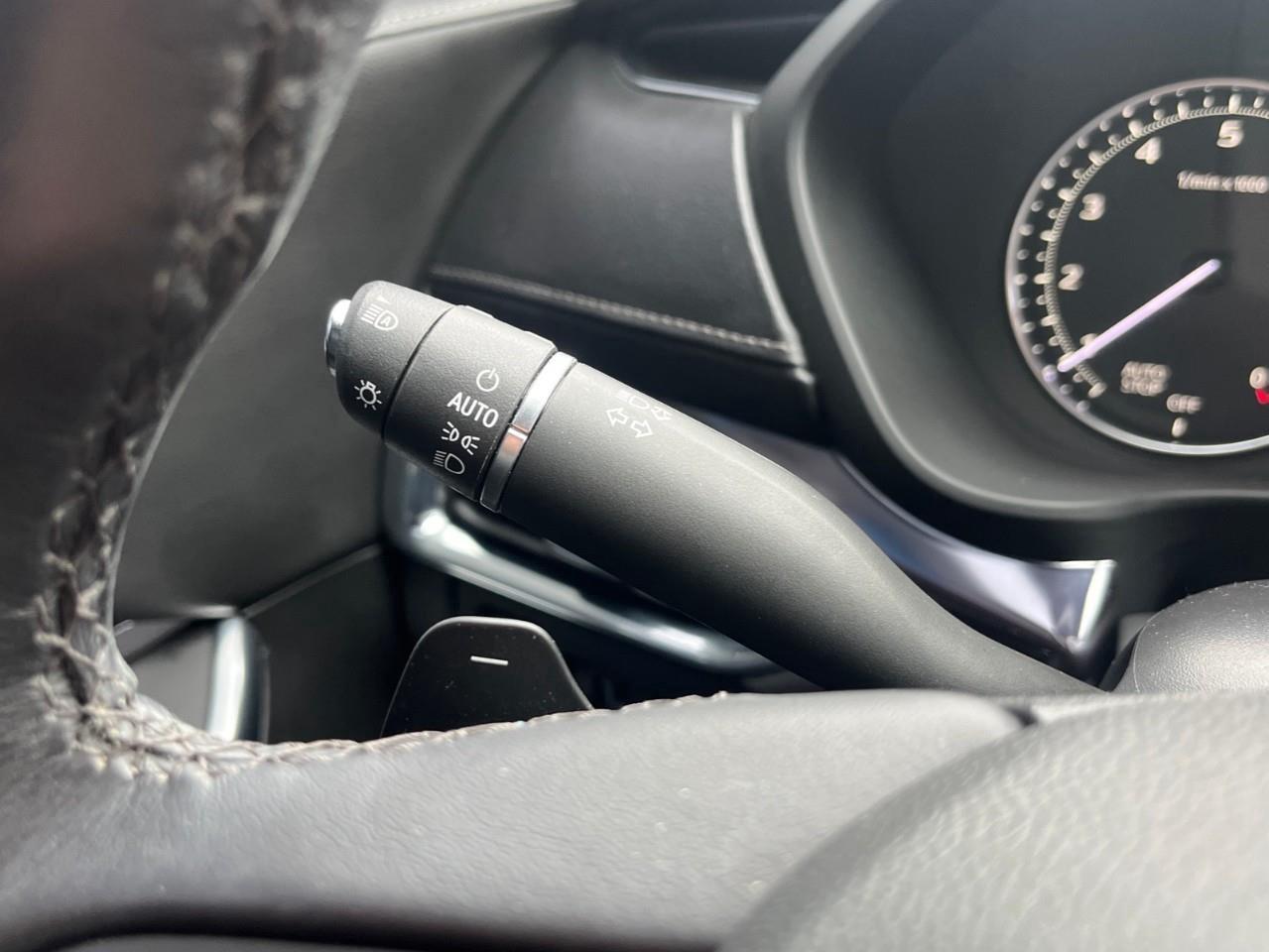 2022 Cadillac XT4 Luxury One owner trade! Photo