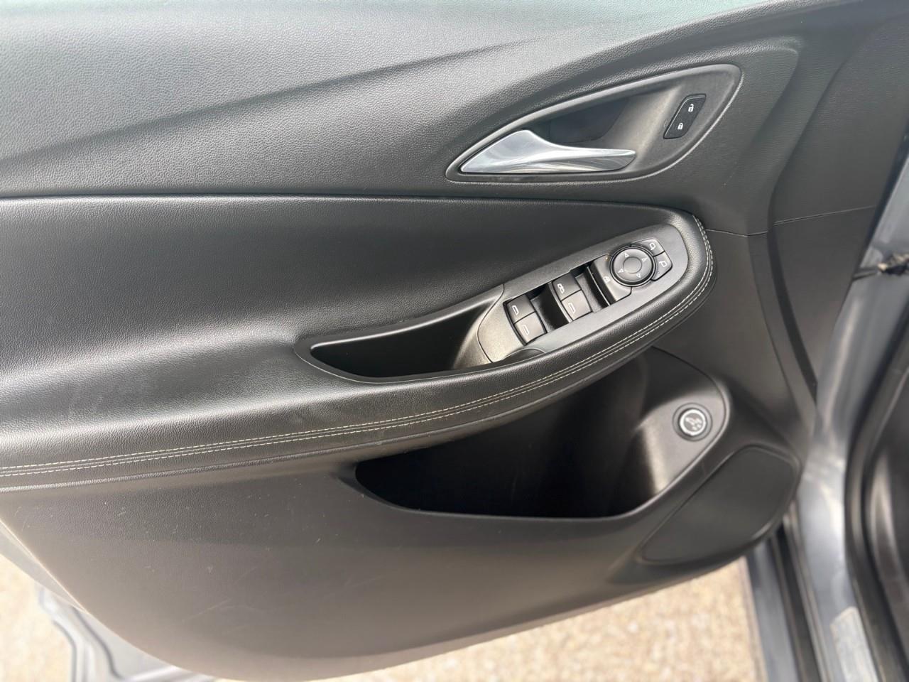 2022 Buick Encore GX Select All-Wheel Drive Photo