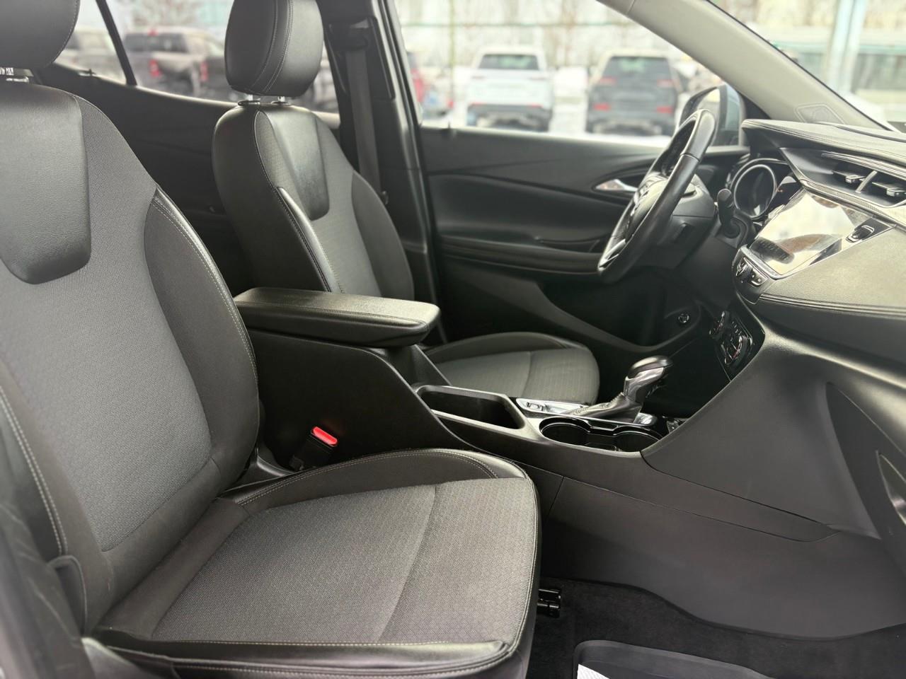 2022 Buick Encore GX Select All-Wheel Drive Photo