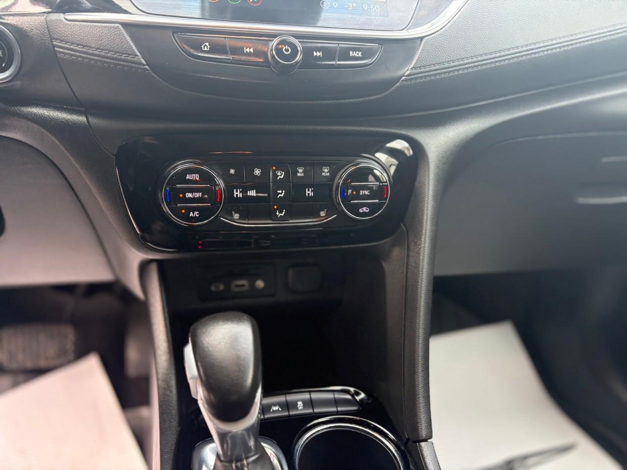 2022 Buick Encore GX Select All-Wheel Drive Photo