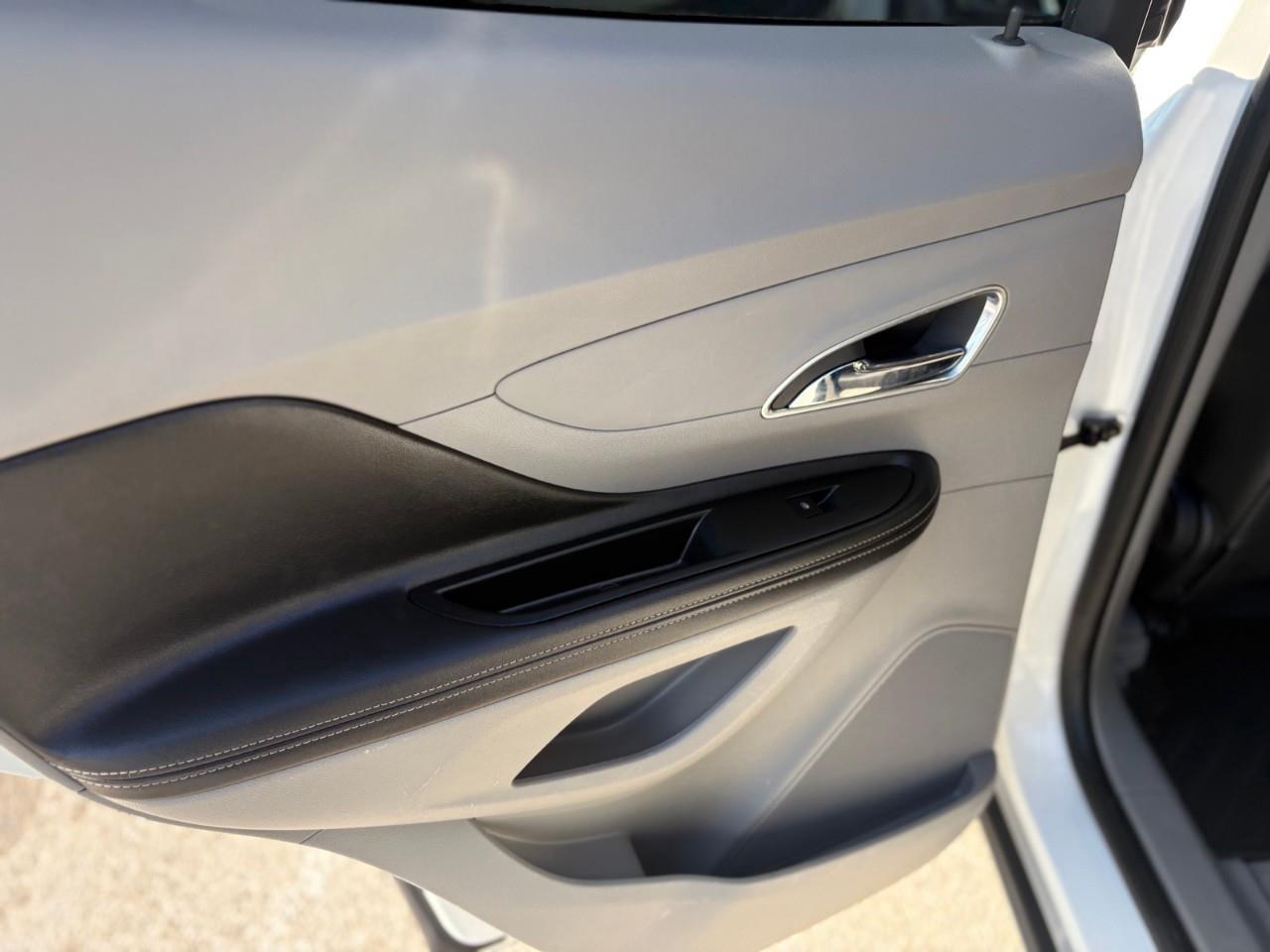 2014 Buick Encore Leather Front-Wheel Drive Sport Utility Photo