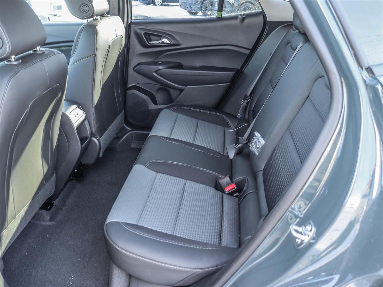 2026 Chevrolet Trax Fwd 4dr Lt Photo