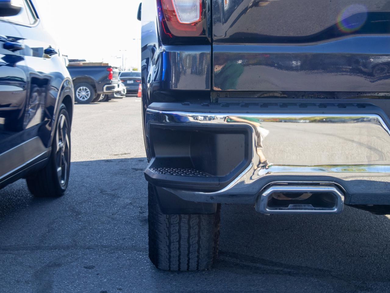 2023 GMC Sierra 1500 4WD Crew Cab 157  SLE Photo