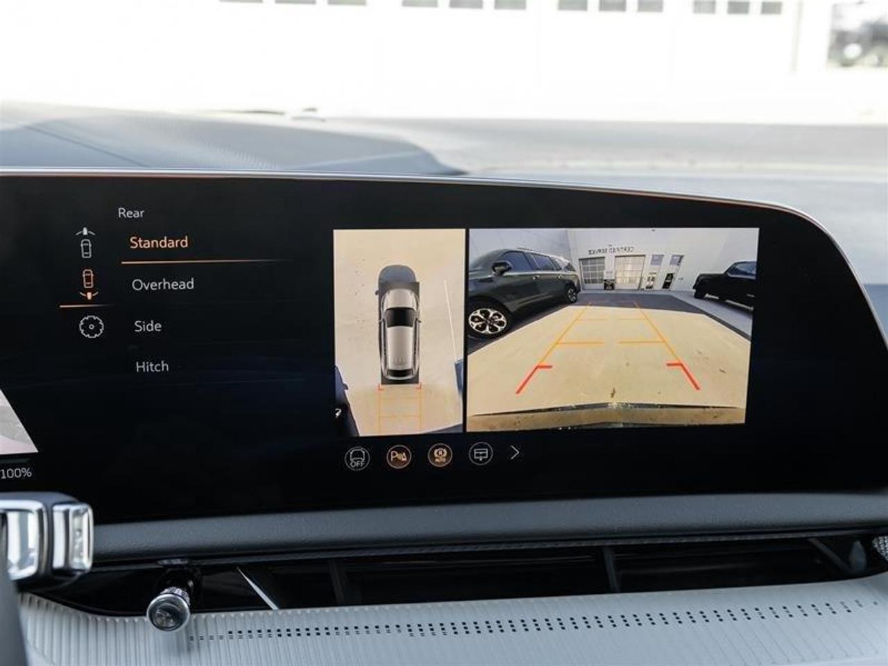 2026 Cadillac OPTIQ Premium Luxury 4dr Photo