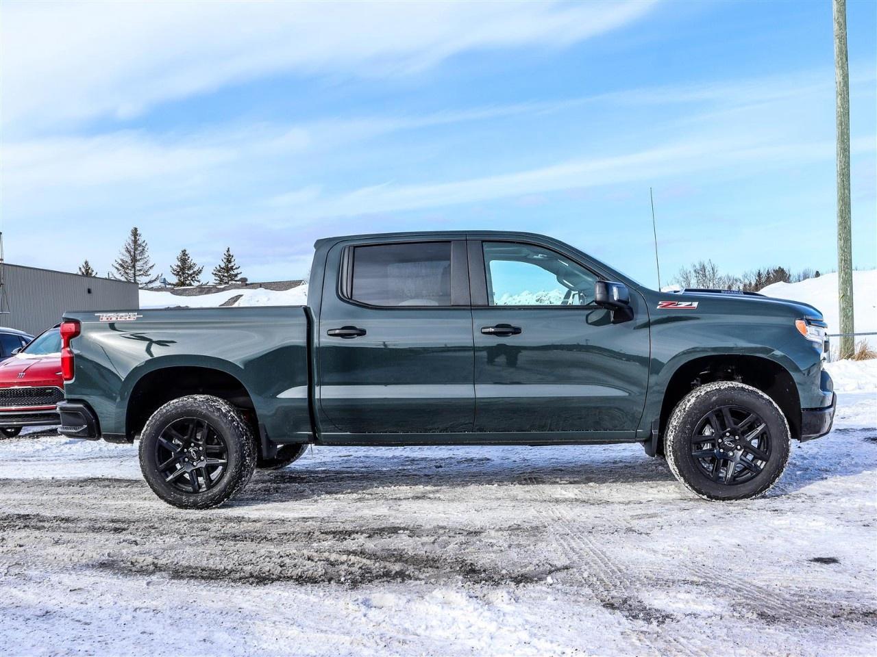 2026 Chevrolet Silverado 1500 Crew Cab Short Box 4-Wheel Drive LT Trail Boss Photo4