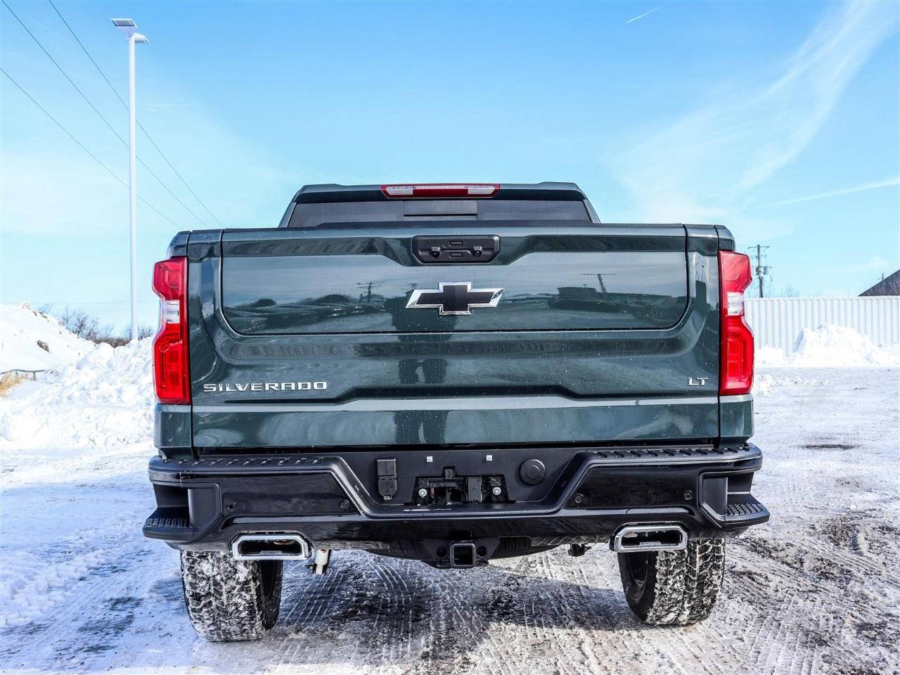 2026 Chevrolet Silverado 1500 Crew Cab Short Box 4-Wheel Drive LT Trail Boss Photo3