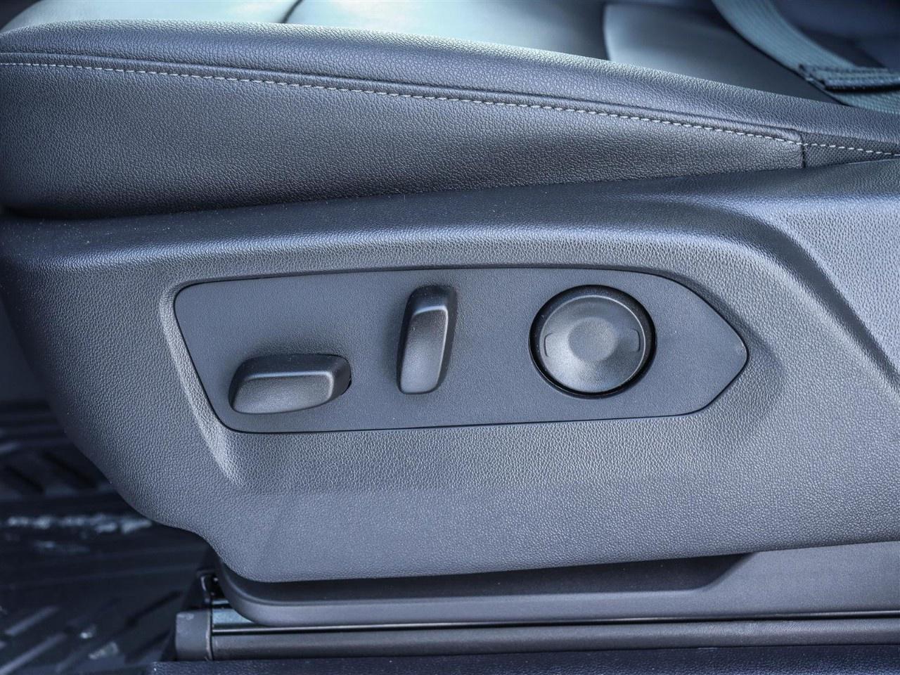 2026 Chevrolet Silverado 1500 Crew Cab Short Box 4-Wheel Drive LT Trail Boss Photo