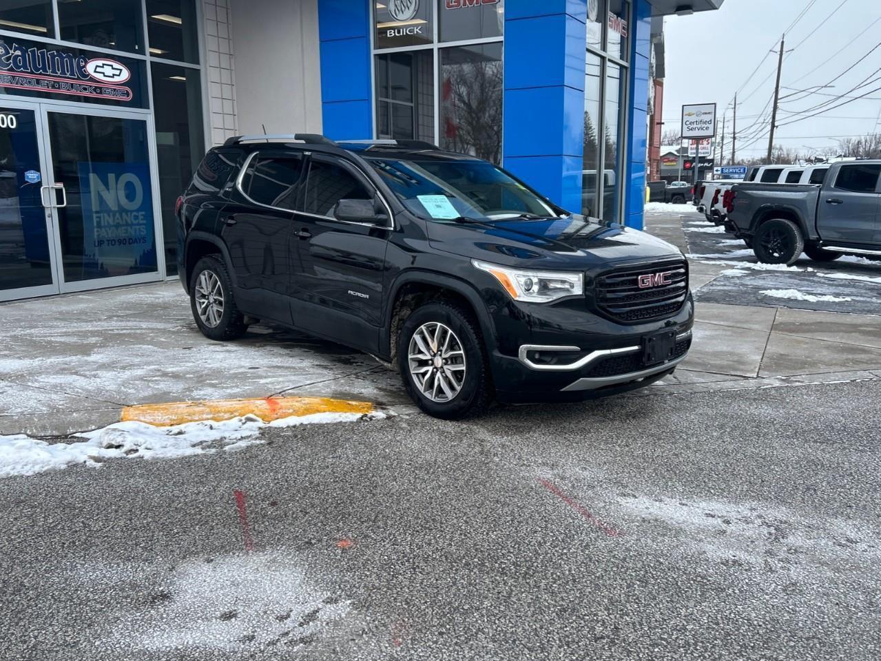 2017 GMC Acadia SLE-2 Amazing Condition - local trade! Photo