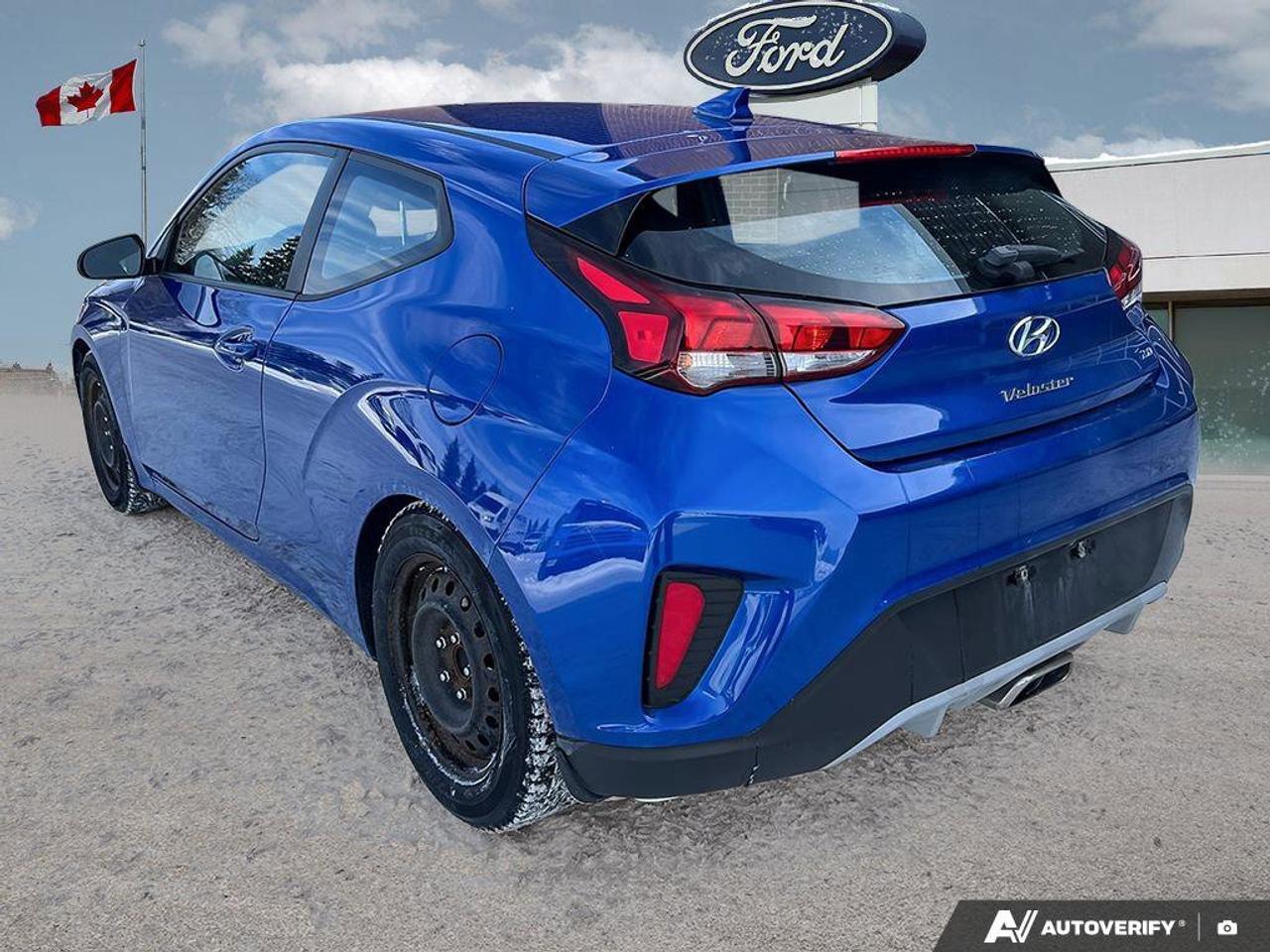 2020 Hyundai Veloster Preferred   HEATED SEATS   ALLOY WHEELS Photo4