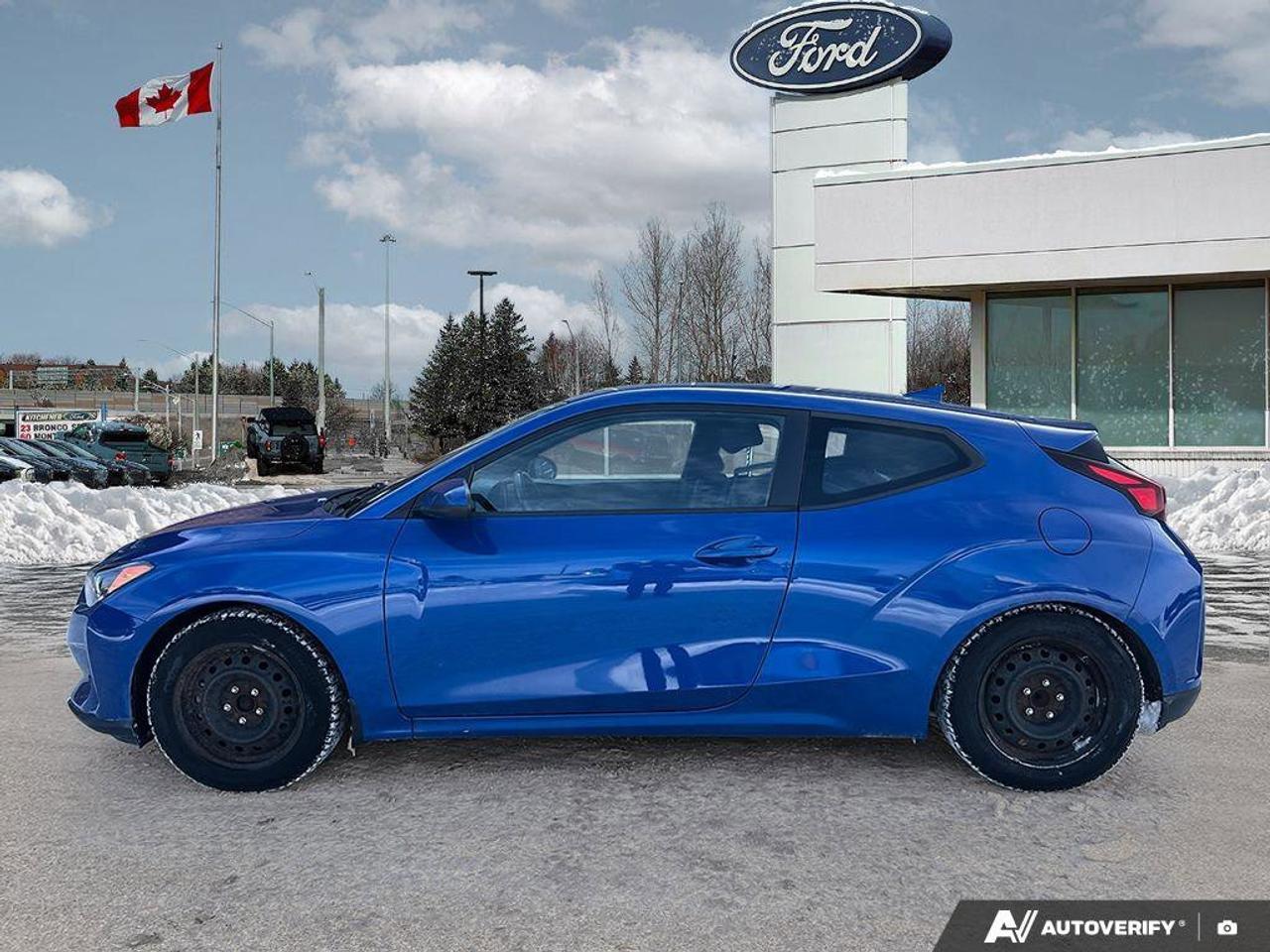2020 Hyundai Veloster Preferred   HEATED SEATS   ALLOY WHEELS Photo3