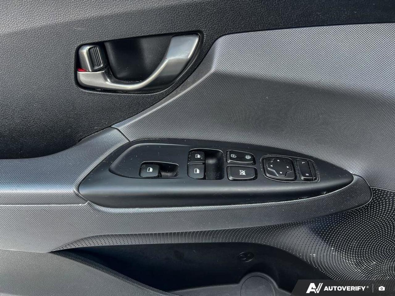 2020 Hyundai Veloster Preferred   HEATED SEATS   ALLOY WHEELS Photo