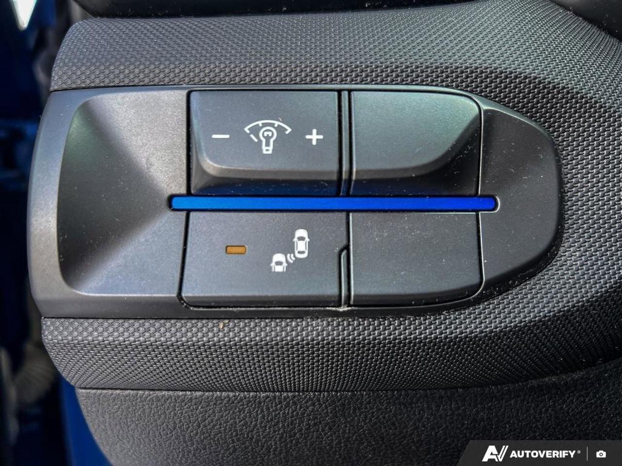 2020 Hyundai Veloster Preferred   HEATED SEATS   ALLOY WHEELS Photo