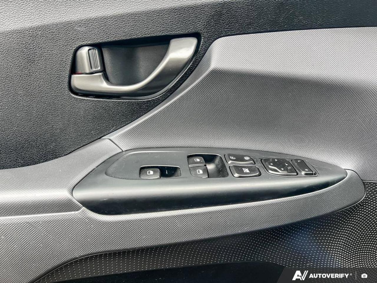 2020 Hyundai Veloster Preferred   HEATED SEATS   ALLOY WHEELS Photo