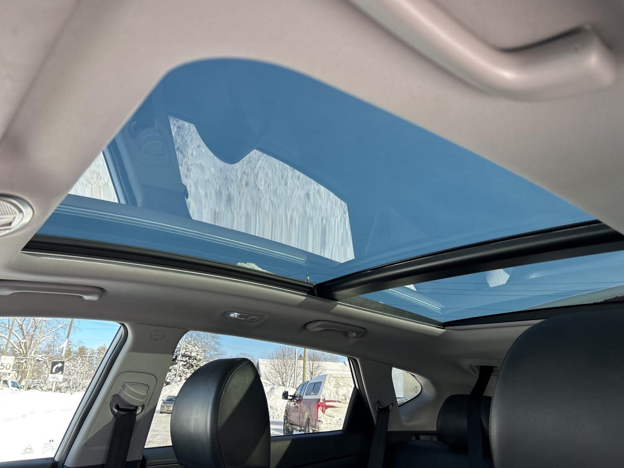 2021 Hyundai Tucson Preferred AWD/LEATHER/PANO ROOF CALL PICTON 110K Photo