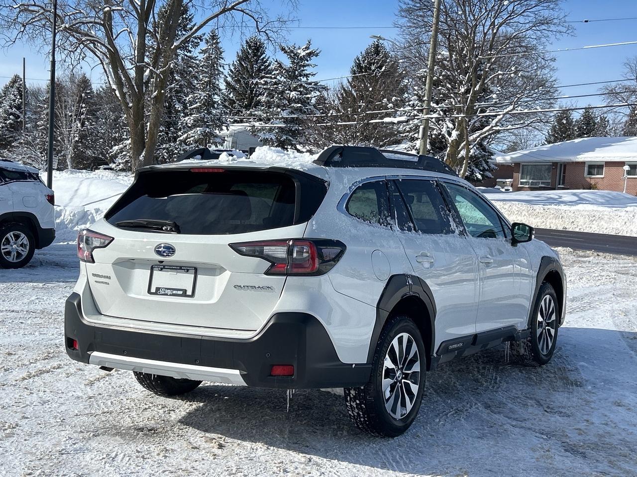2023 Subaru Outback Limited PWR ROOF/NAV/ADAPTIVE CRUISE CALL PICTON Photo4