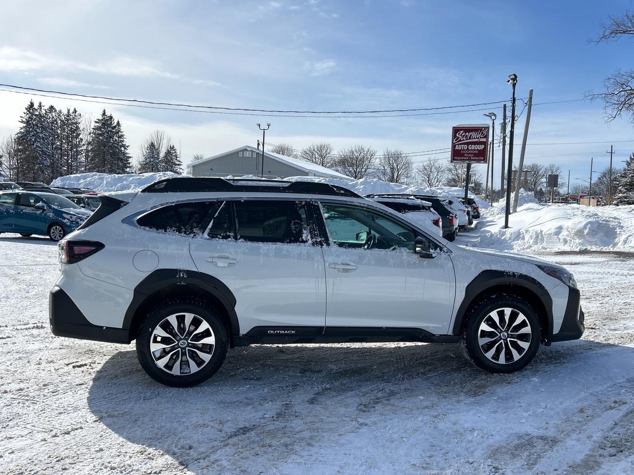 2023 Subaru Outback Limited PWR ROOF/NAV/ADAPTIVE CRUISE CALL PICTON Photo