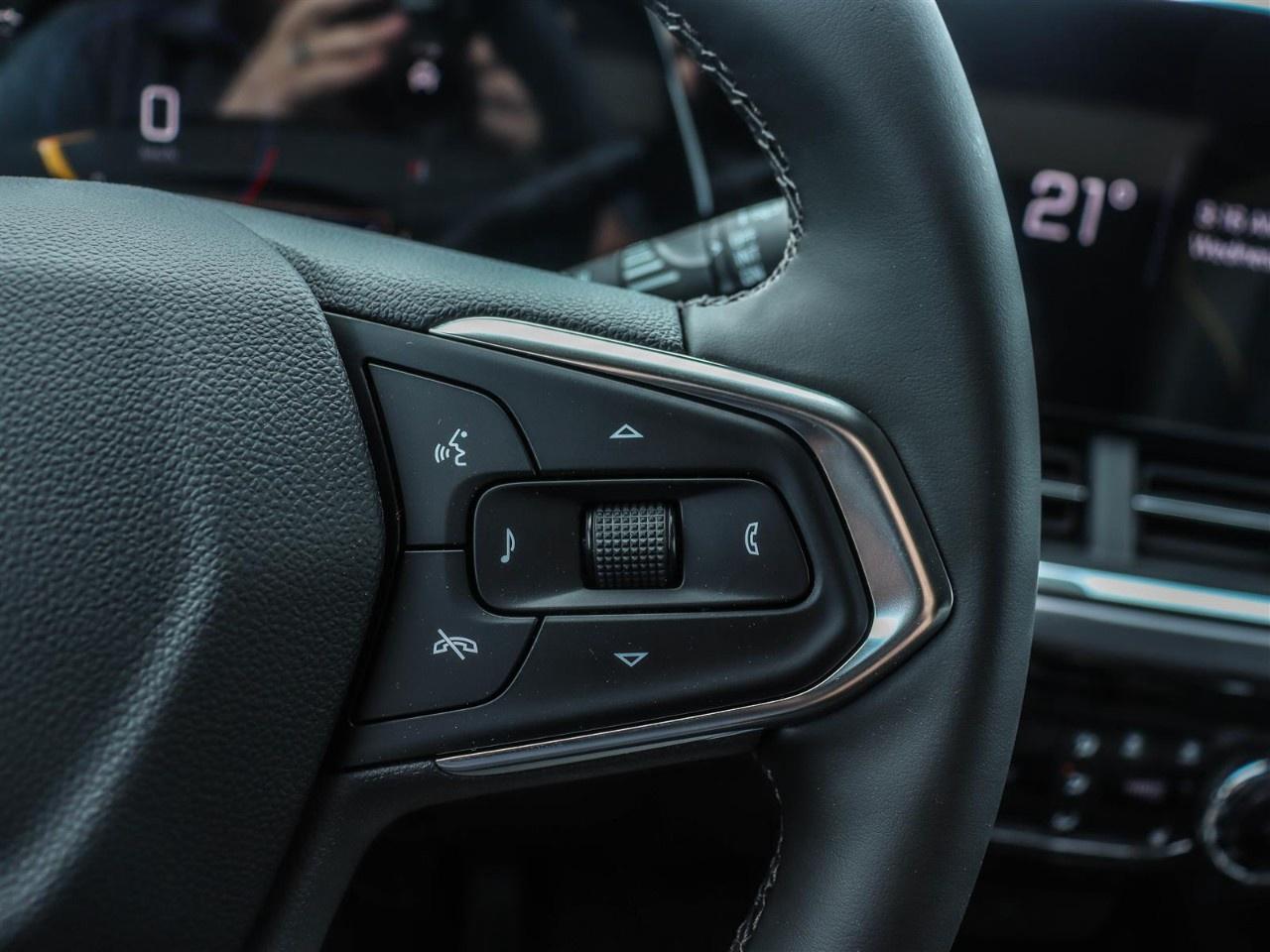 2026 Chevrolet Trax FWD 4dr ACTIV Photo