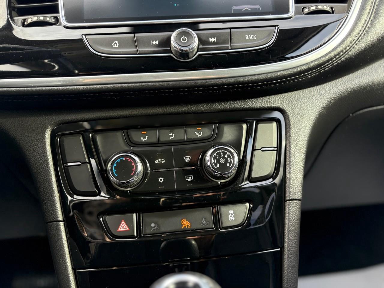 2019 Buick Encore Preferred All-Wheel Drive Photo4