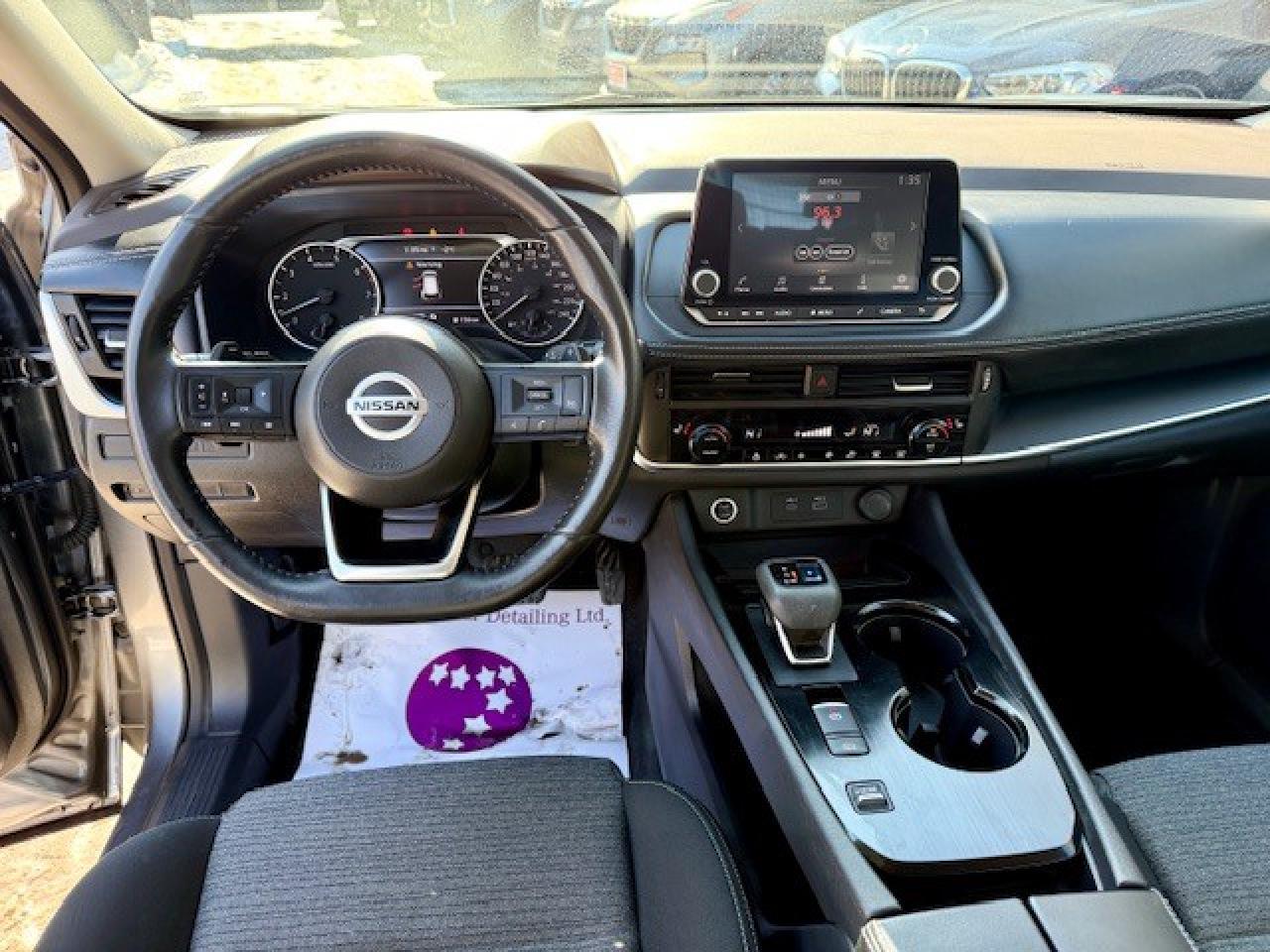 2021 Nissan Rogue S FWD, BLIND SPOT, EMERGENCY BRAKING, APPLE CARPLA Photo