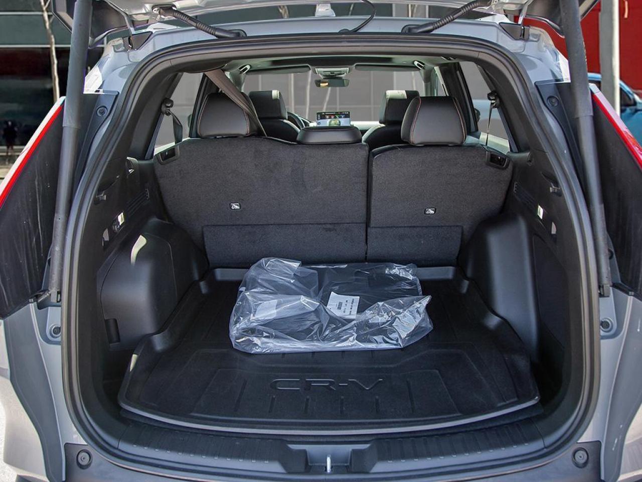 2026 Honda CR-V Hybrid Touring 4dr All-Wheel Drive Photo